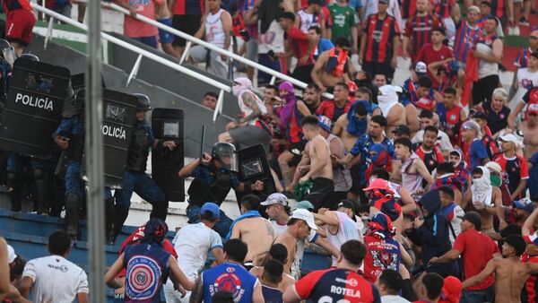¿Cerro perderá puntos a causa de bochincheros? "Esa clase de hinchas no queremos"