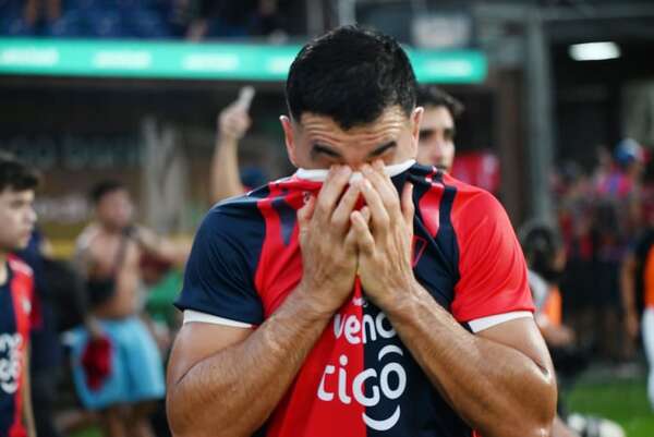 Video: incidentes en las gradas causaron suspensión de clásico Olimpia – Cerro - Superclásico - ABC Color