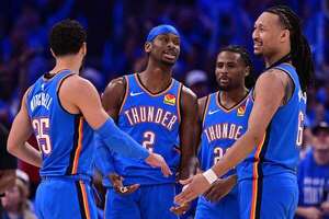 Los Thunder no dan opciones a los Suns y empiezan arrasando en los Playoffs - Básquetbol - ABC Color