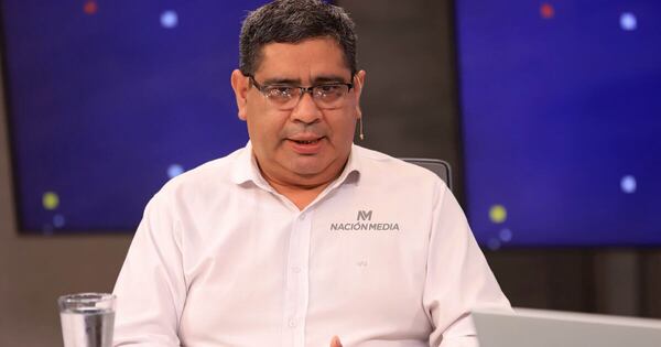 La Nación / Centrales obreras urgen voluntad política para cambiar cálculo del salario mínimo