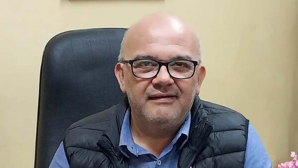 Tomás Olmedo busca rekutu con varias causas cajoneadas