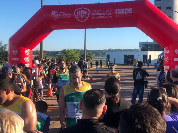 Más de 560 corredores celebran los 80 años de Cambyretá con multitudinaria correcaminata