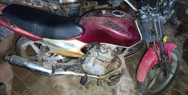 Choque entre motociclistas deja heridos y una menor hospitalizada en Concepción - Concepción al Día