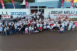 “Hernandarias se levanta”: Oscar “Melli” González exhibe la fuerza de su proyecto con masiva pegatina | DIARIO PRIMERA PLANA