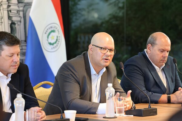 MEF activará pagos por US$ 330 millones para reducir deuda con proveedores y destrabar obras - 5Días