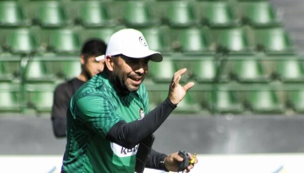 Rubio Ñu estrena técnico ante un irregular Libertad