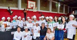 La Nación / Sinafocal certificó a 549 beneficiarios de capacitación laboral en Ñeembucú