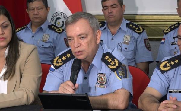 Clásico incidentado: Policía afirma que realizó acciones defensivas y no represivas - trece