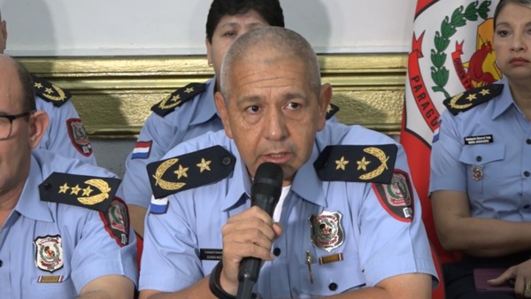 Hinchas de Cerro iniciaron disturbios por falta de entradas, afirma Policía | Unicanal