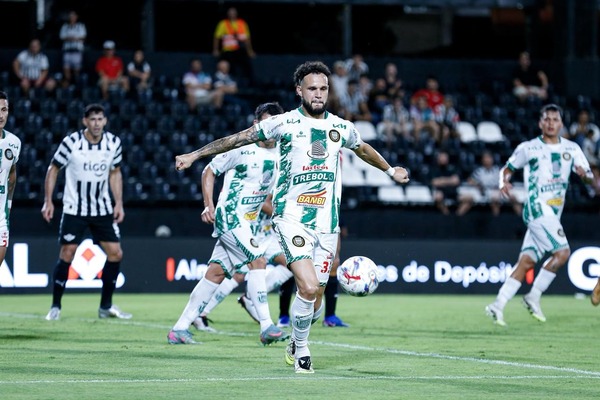 Duelo de necesidades en La Arboleda: Rubio Ñu estrena DT ante un Libertad herido