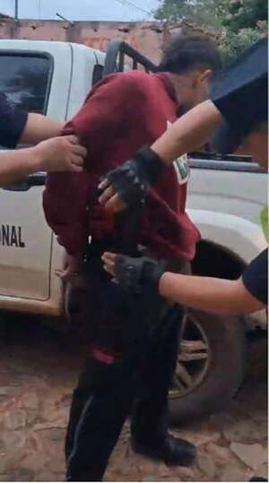 Con pistola de plástico y destornillador asalta sucursal de Biggie - Policiales - ABC Color