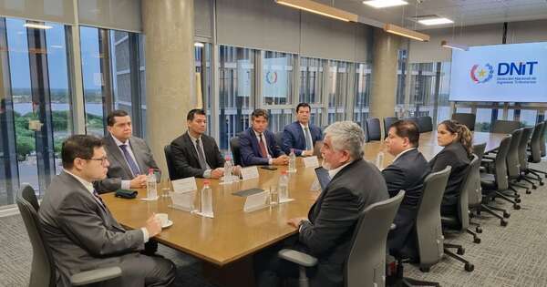 La Nación / DNIT y FMI avanzan con alianzas y proyectan nuevas cooperaciones