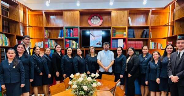 La Nación / Una biblioteca que trasciende: solidaridad que construye oportunidades en La Colmena