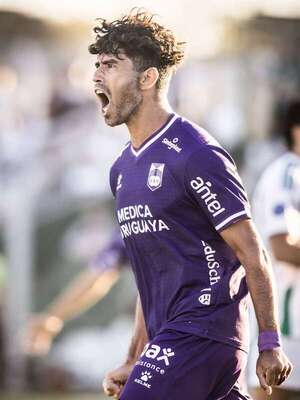 Brian Montenegro frena al puntero Racing en Uruguay - Fútbol Internacional - ABC Color