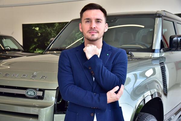 Land Rover en Paraguay: lujo funcional, electrificación gradual y foco en la experiencia del cliente - 5Días