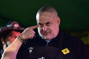 Payo Cubas amenaza con extinguir Cruzada Nacional - Noticiero Paraguay