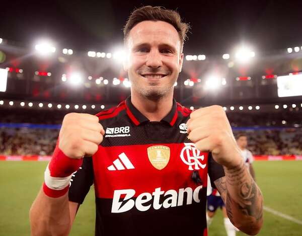 Futbolista de Flamengo agradece  apoyo por la salud de su hijo - Fútbol Internacional - ABC Color