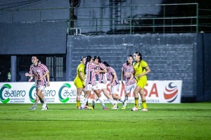 Victoria del Rayadito en la continuidad de la fecha 4