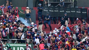 Tras clásico empañado por violencia analizan fallas policiales y acciones