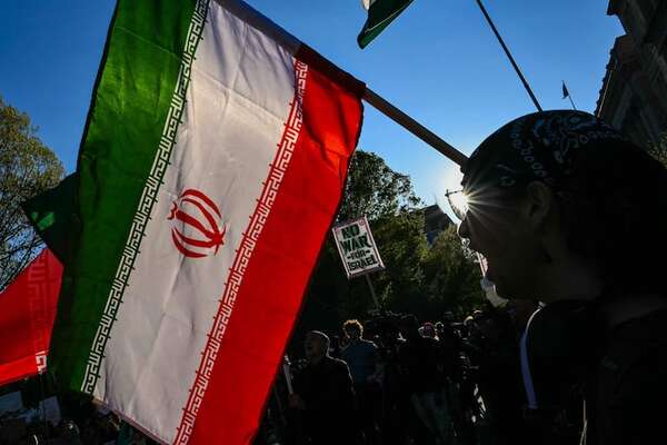 Ejército de Irán afirma que responderá a cualquier violación del alto el fuego de EE.UU. - Mundo - ABC Color