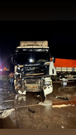 Triple choque deja un herido grave en Santa Rosa del Aguaray