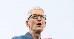 La Nación / Tim Cook dejará la dirección de Apple en setiembre tras 15 años