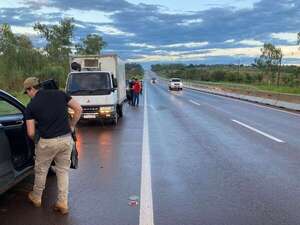 Asalto tipo comando: roban medicamentos adelgazantes y abandonan tres vehículos - Nacionales - ABC Color