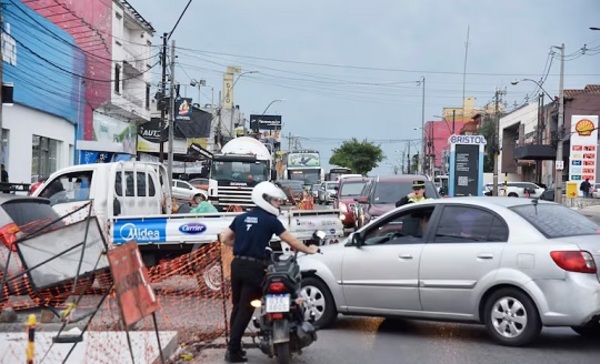 Caos vehicular en Eusebio Ayala por obras