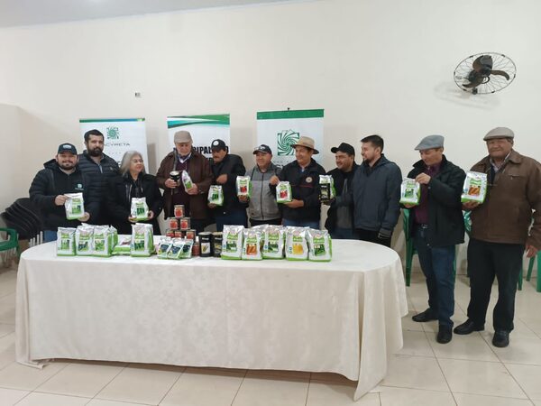 EBY impulsa programas productivos en Itapúa con fuerte impacto en pequeños productores