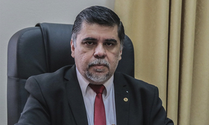 Borba renuncia como suplente y se abre camino para eventual asunción de Carlos Liseras en reemplazo de Rivas - OviedoPress