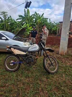 Denuncian estafa y apropiación de vehículo con documentos falsos en Encarnación