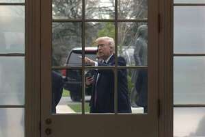 Ocho mujeres podrían ser ejecutadas en Irán: Trump pide que las liberen - Mundo - ABC Color