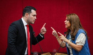 “Esto no es una comisión de barrio”: Amarilla contra Rivas - Noticiero Paraguay