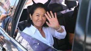 Perú deberá afrontar una larga espera para conocer al rival de Fujimori en segunda vuelta