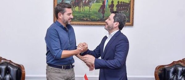 Latorre marca la cancha para el 2028: “Perfil técnico, político y militante” para acompañar a Alliana - Canal-E