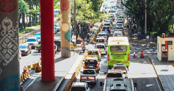 La Nación / Solicitudes de residencia de extranjeros en el país aumentaron 85 % en el primer trimestre