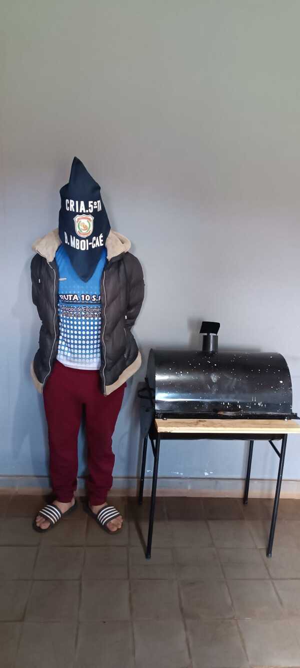 Capturan a presunto ladrón y recuperan parrilla hurtada en el Barrio Kennedy de Encarnación