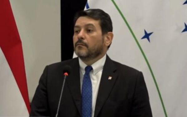 Popular / Paraguay va a recibir al primer grupo de inmigrantes no admitidos por EEUU