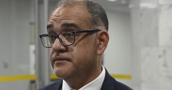 Otazú tuvo que salir a desmentir versiones que lo involucraban con un femicidio en México