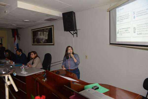 Informe de Reacción revela que Hambre Cero agravó la crisis de infraestructura escolar en Ciudad del Este - ABC en el Este - ABC Color