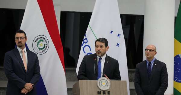 La Nación / Paraguay garantiza soberanía ante la recepción de 25 migrantes no admitidos en EE. UU.