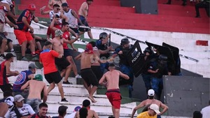 APF dispuso sancionar provisoriamente a Cerro tras los incidentes en el superclásico - trece