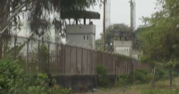 La Nación / Tragedia: motín en cárcel de Venezuela deja cinco muertos