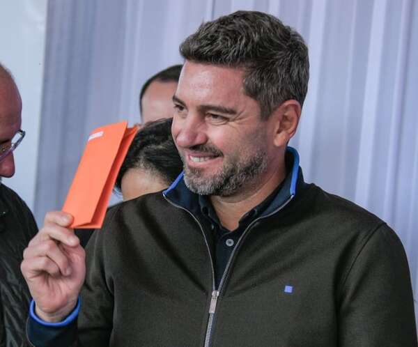 ¿Quién acompañará a Alliana? Las 3 condiciones del Senado para la chapa de Honor Colorado - Política - ABC Color