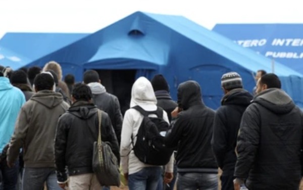 Migrantes “rechazados” por EE.UU. y derivados a Paraguay generan preguntas sin respuestas, por ahora