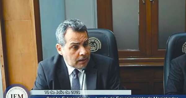 La Nación / Lo rechazan hoy, pero Rivas fue apuesta del abdismo para el JEM