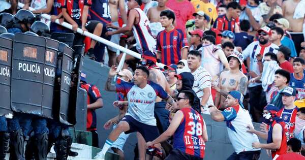La Nación / Decretan prisión para hinchas imputados
