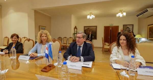 La Nación / Autoridades del TSJE recibieron a jefe de Misión de la UE