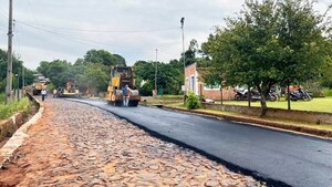 Tirantez política pone en riesgo obras de asfaltado en Caacupé