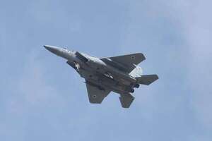 Fuerza Aérea de Israel vuelve a atacar el sur del Líbano pese al alto el fuego - Mundo - ABC Color